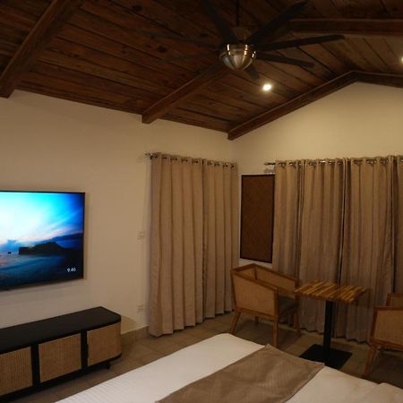 3Acres Resorts Dehradun Ngoại thất bức ảnh