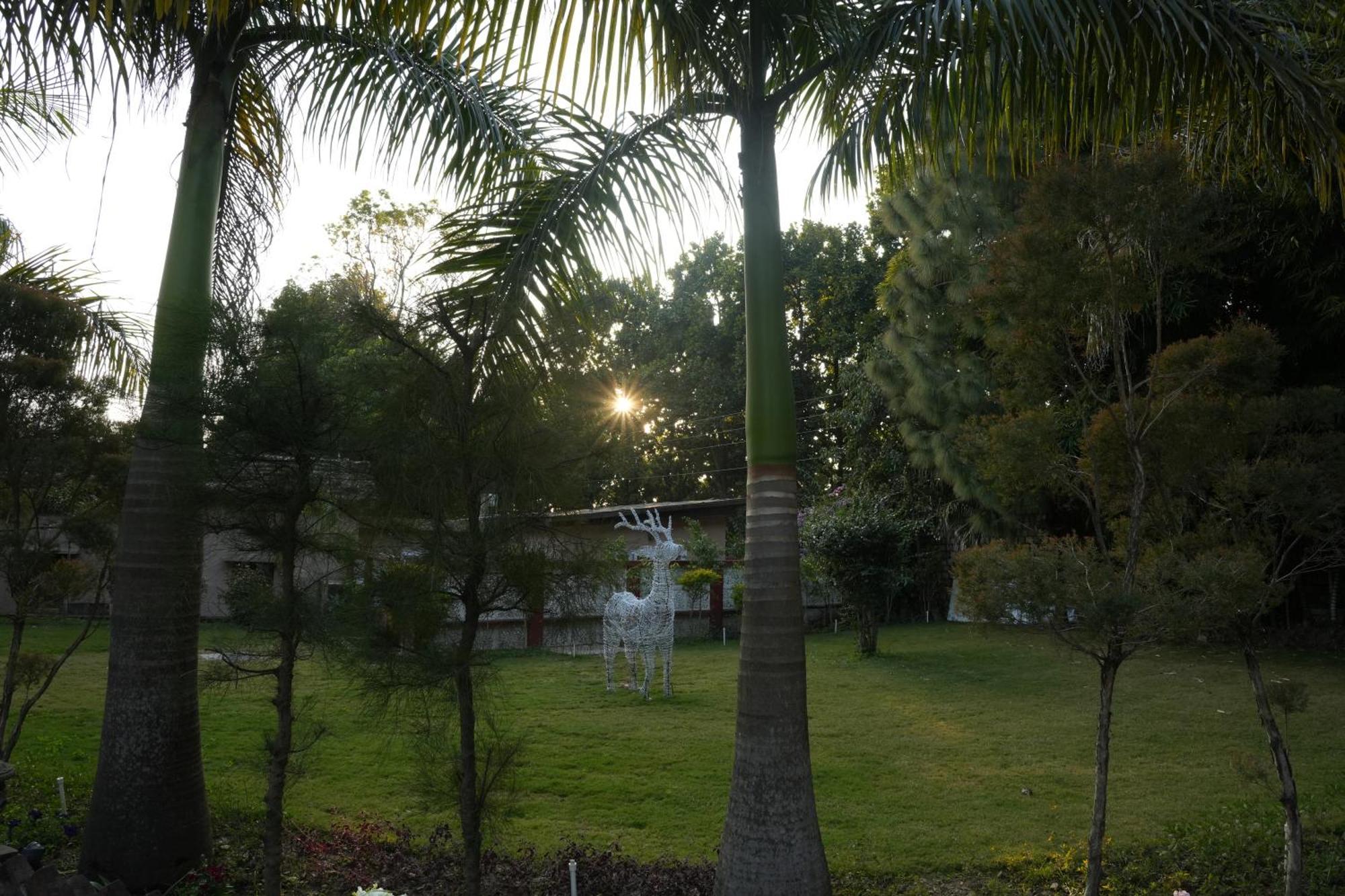 3Acres Resorts Dehradun Ngoại thất bức ảnh